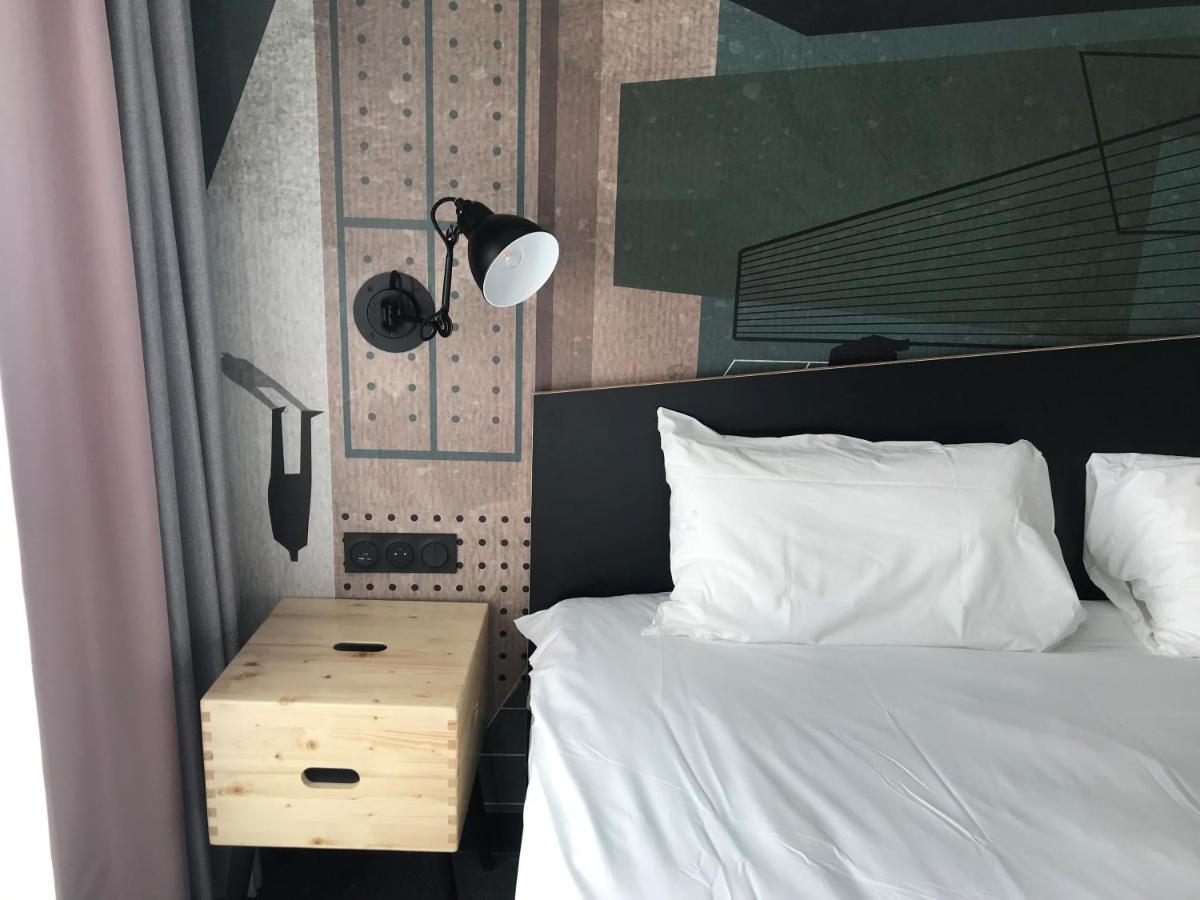 Ibis Styles Dreux Centre Gare Otel Dış mekan fotoğraf