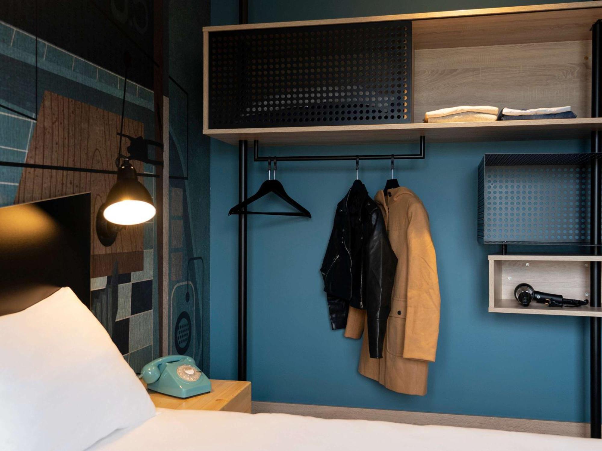 Ibis Styles Dreux Centre Gare Otel Dış mekan fotoğraf