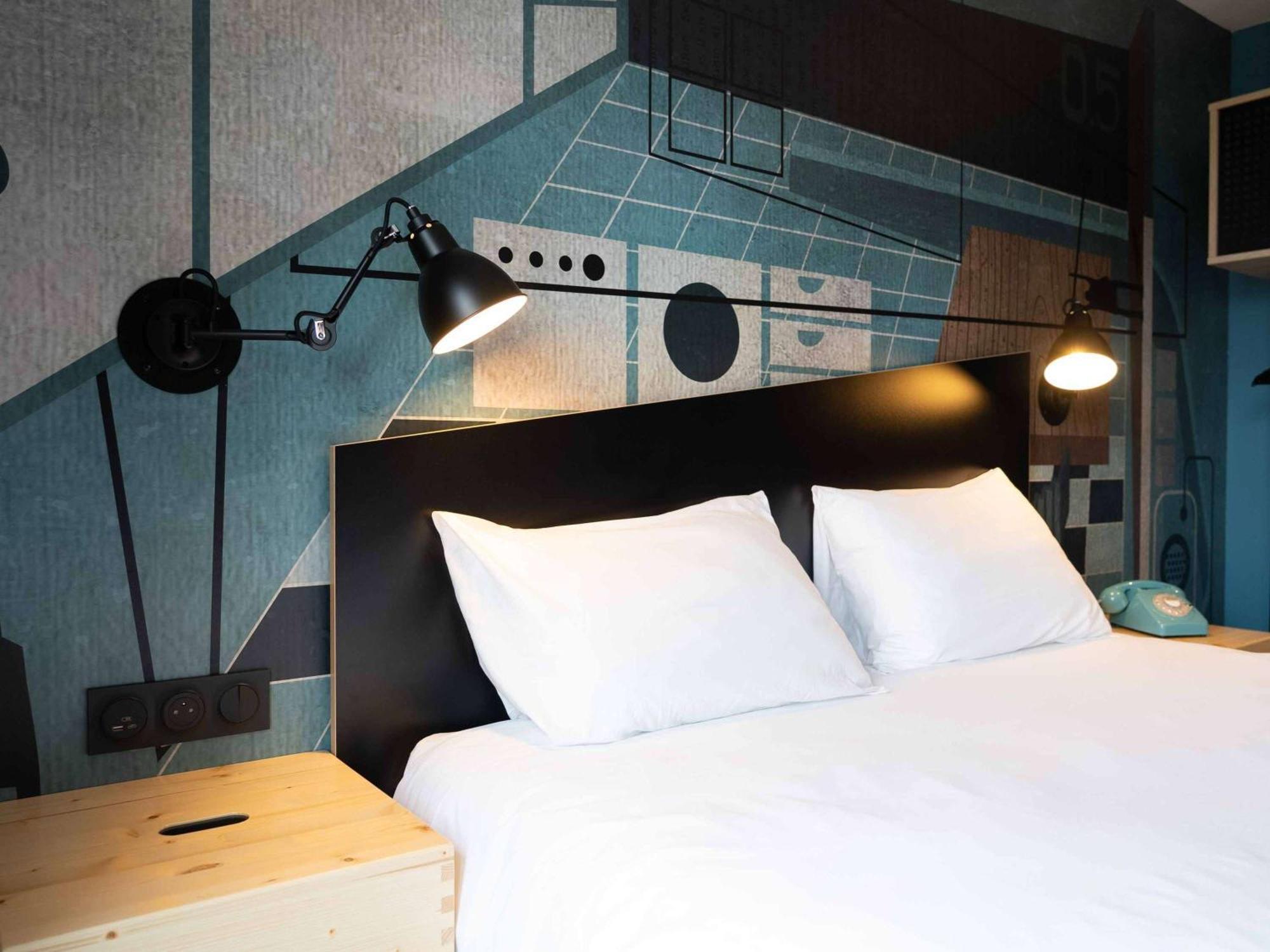 Ibis Styles Dreux Centre Gare Otel Dış mekan fotoğraf